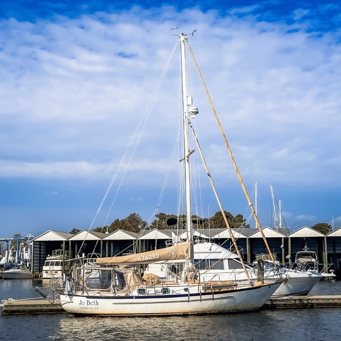 Pacific Seacraft 34